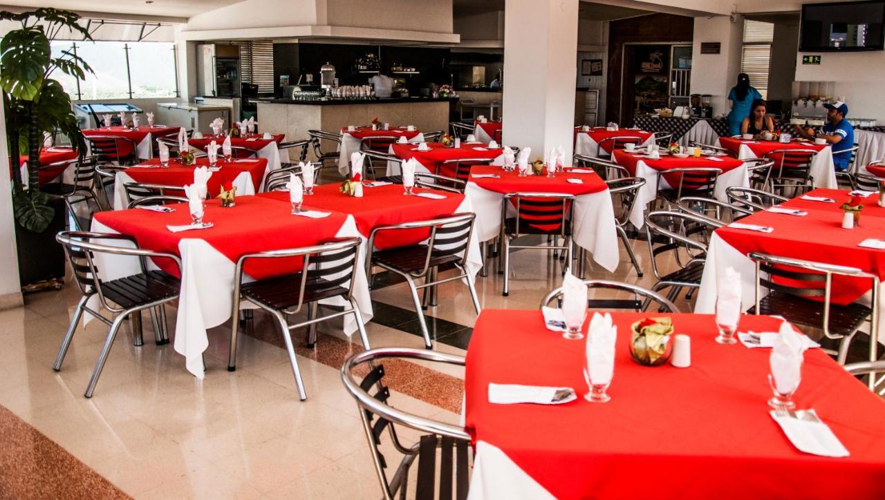Hotel San Jose Plaza Bucaramanga Exteriör bild